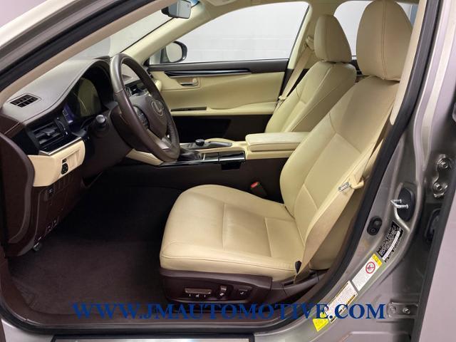 2018 Lexus Es , available for sale in Naugatuck, Connecticut | J&M Automotive Sls&Svc LLC. Naugatuck, Connecticut 2018 Lexus Es , available for sale in Naugatuck, Connecticut | J&M Automotive Sls&Svc LLC. Naugatuck, Connecticut