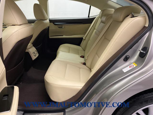 2018 Lexus Es , available for sale in Naugatuck, Connecticut | J&M Automotive Sls&Svc LLC. Naugatuck, Connecticut 2018 Lexus Es , available for sale in Naugatuck, Connecticut | J&M Automotive Sls&Svc LLC. Naugatuck, Connecticut