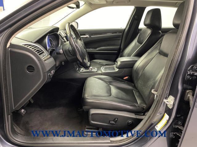 2018 Chrysler 300 Limited, available for sale in Naugatuck, Connecticut | J&M Automotive Sls&Svc LLC. Naugatuck, Connecticut 2018 Chrysler 300 Limited, available for sale in Naugatuck, Connecticut | J&M Automotive Sls&Svc LLC. Naugatuck, Connecticut