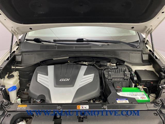 2016 Hyundai Santa Fe SE, available for sale in Naugatuck, Connecticut | J&M Automotive Sls&Svc LLC. Naugatuck, Connecticut 2016 Hyundai Santa Fe SE, available for sale in Naugatuck, Connecticut | J&M Automotive Sls&Svc LLC. Naugatuck, Connecticut