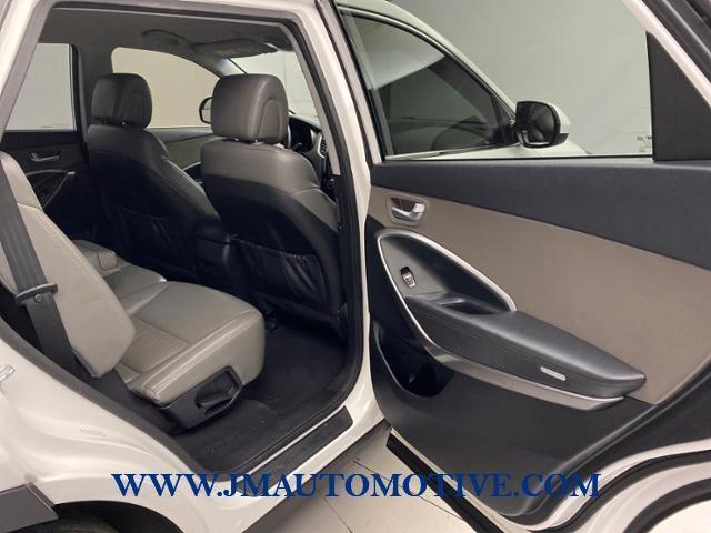 2016 Hyundai Santa Fe SE, available for sale in Naugatuck, Connecticut | J&M Automotive Sls&Svc LLC. Naugatuck, Connecticut 2016 Hyundai Santa Fe SE, available for sale in Naugatuck, Connecticut | J&M Automotive Sls&Svc LLC. Naugatuck, Connecticut