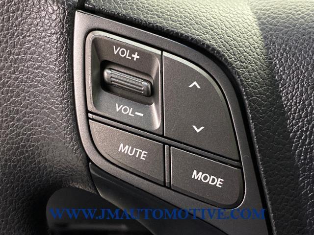 2016 Hyundai Santa Fe SE, available for sale in Naugatuck, Connecticut | J&M Automotive Sls&Svc LLC. Naugatuck, Connecticut 2016 Hyundai Santa Fe SE, available for sale in Naugatuck, Connecticut | J&M Automotive Sls&Svc LLC. Naugatuck, Connecticut