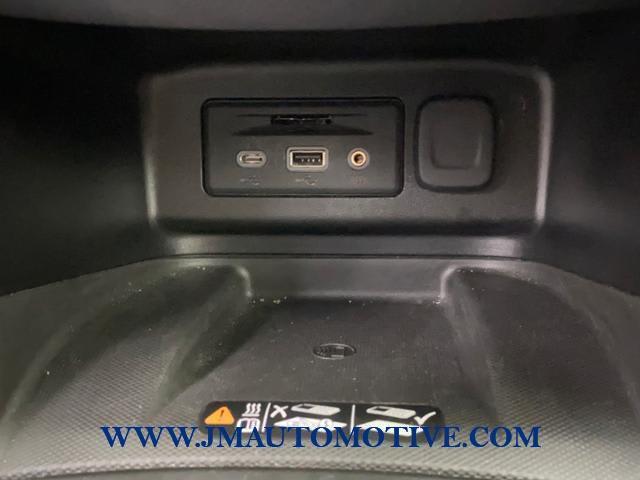 2019 Chevrolet Equinox Premier, available for sale in Naugatuck, Connecticut | J&M Automotive Sls&Svc LLC. Naugatuck, Connecticut 2019 Chevrolet Equinox Premier, available for sale in Naugatuck, Connecticut | J&M Automotive Sls&Svc LLC. Naugatuck, Connecticut