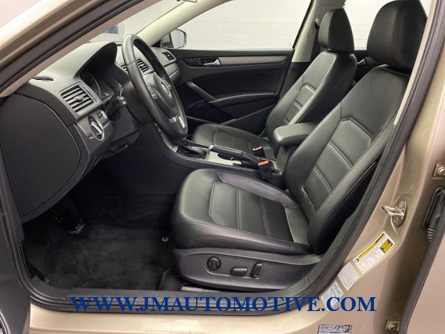 2015 Volkswagen Passat 2.0L TDI SE w/Sunroof, available for sale in Naugatuck, Connecticut | J&M Automotive Sls&Svc LLC. Naugatuck, Connecticut 2015 Volkswagen Passat 2.0L TDI SE w/Sunroof, available for sale in Naugatuck, Connecticut | J&M Automotive Sls&Svc LLC. Naugatuck, Connecticut
