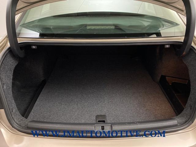 2015 Volkswagen Passat 2.0L TDI SE w/Sunroof, available for sale in Naugatuck, Connecticut | J&M Automotive Sls&Svc LLC. Naugatuck, Connecticut 2015 Volkswagen Passat 2.0L TDI SE w/Sunroof, available for sale in Naugatuck, Connecticut | J&M Automotive Sls&Svc LLC. Naugatuck, Connecticut