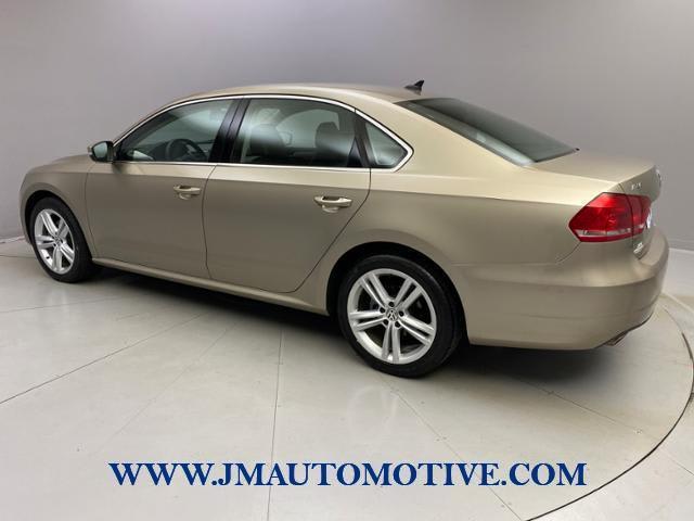 2015 Volkswagen Passat 2.0L TDI SE w/Sunroof, available for sale in Naugatuck, Connecticut | J&M Automotive Sls&Svc LLC. Naugatuck, Connecticut 2015 Volkswagen Passat 2.0L TDI SE w/Sunroof, available for sale in Naugatuck, Connecticut | J&M Automotive Sls&Svc LLC. Naugatuck, Connecticut