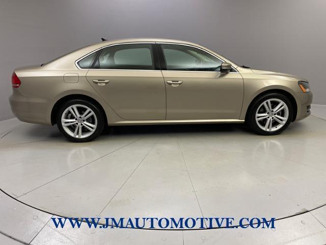 2015 Volkswagen Passat 2.0L TDI SE w/Sunroof, available for sale in Naugatuck, Connecticut | J&M Automotive Sls&Svc LLC. Naugatuck, Connecticut 2015 Volkswagen Passat 2.0L TDI SE w/Sunroof, available for sale in Naugatuck, Connecticut | J&M Automotive Sls&Svc LLC. Naugatuck, Connecticut