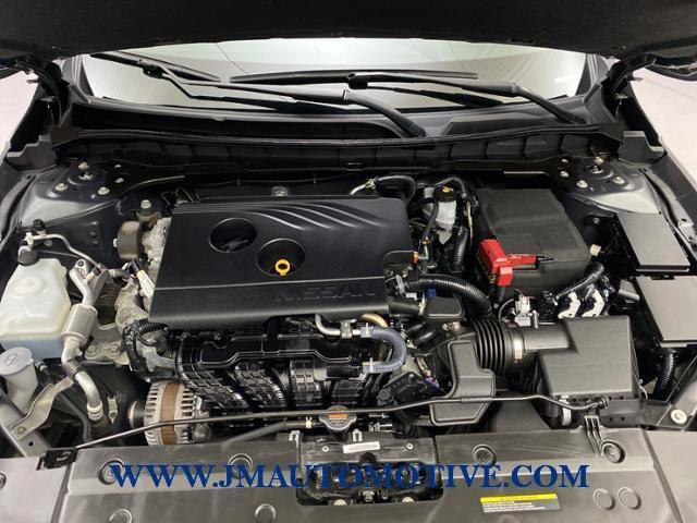 2020 Nissan Altima 2.5 SR, available for sale in Naugatuck, Connecticut | J&M Automotive Sls&Svc LLC. Naugatuck, Connecticut 2020 Nissan Altima 2.5 SR, available for sale in Naugatuck, Connecticut | J&M Automotive Sls&Svc LLC. Naugatuck, Connecticut