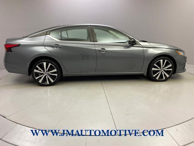 2020 Nissan Altima 2.5 SR, available for sale in Naugatuck, Connecticut | J&M Automotive Sls&Svc LLC. Naugatuck, Connecticut 2020 Nissan Altima 2.5 SR, available for sale in Naugatuck, Connecticut | J&M Automotive Sls&Svc LLC. Naugatuck, Connecticut