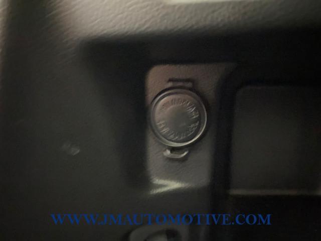 2018 Subaru Outback Premium, available for sale in Naugatuck, Connecticut | J&M Automotive Sls&Svc LLC. Naugatuck, Connecticut 2018 Subaru Outback Premium, available for sale in Naugatuck, Connecticut | J&M Automotive Sls&Svc LLC. Naugatuck, Connecticut