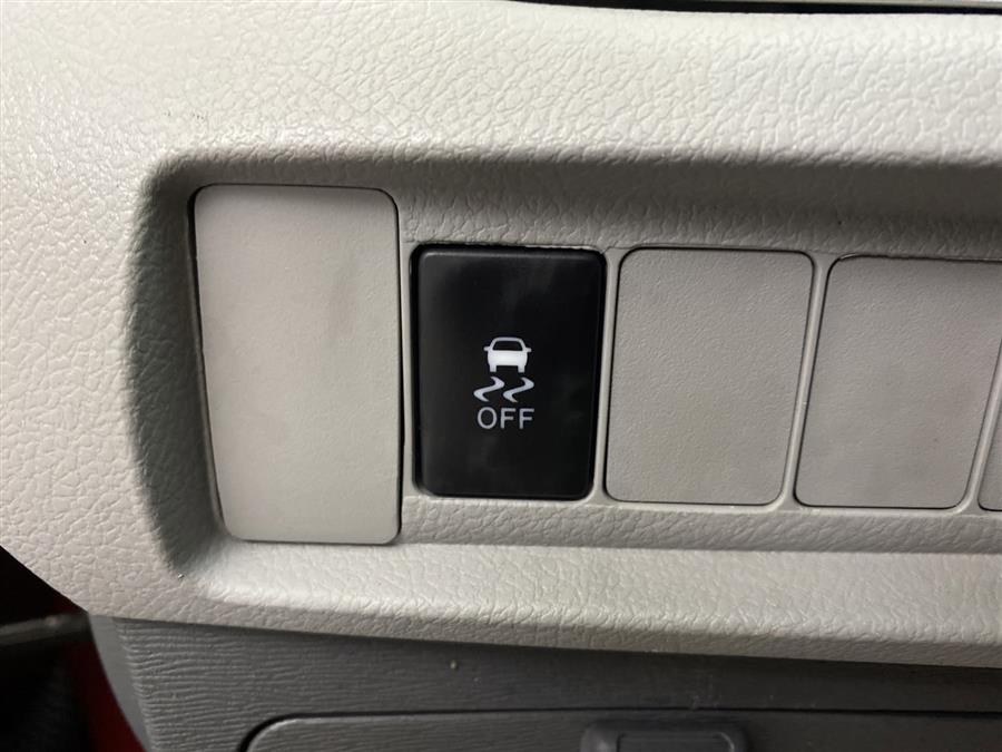 2016 Toyota Sienna LE, available for sale in Naugatuck, Connecticut | J&M Automotive Sls&Svc LLC. Naugatuck, Connecticut 2016 Toyota Sienna LE, available for sale in Naugatuck, Connecticut | J&M Automotive Sls&Svc LLC. Naugatuck, Connecticut