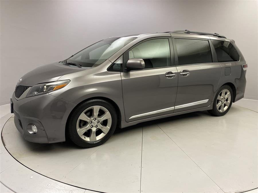 2015 Toyota Sienna SE, available for sale in Naugatuck, Connecticut | J&M Automotive Sls&Svc LLC. Naugatuck, Connecticut 2015 Toyota Sienna SE, available for sale in Naugatuck, Connecticut | J&M Automotive Sls&Svc LLC. Naugatuck, Connecticut