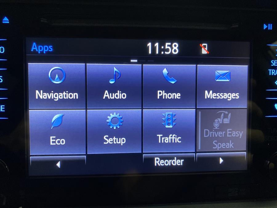 2015 Toyota Sienna SE, available for sale in Naugatuck, Connecticut | J&M Automotive Sls&Svc LLC. Naugatuck, Connecticut 2015 Toyota Sienna SE, available for sale in Naugatuck, Connecticut | J&M Automotive Sls&Svc LLC. Naugatuck, Connecticut