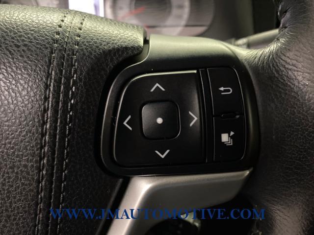 2015 Toyota Sienna SE, available for sale in Naugatuck, Connecticut | J&M Automotive Sls&Svc LLC. Naugatuck, Connecticut 2015 Toyota Sienna SE, available for sale in Naugatuck, Connecticut | J&M Automotive Sls&Svc LLC. Naugatuck, Connecticut