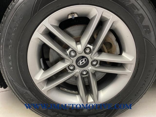 2018 Hyundai Santa Fe Sport 2.4L, available for sale in Naugatuck, Connecticut | J&M Automotive Sls&Svc LLC. Naugatuck, Connecticut 2018 Hyundai Santa Fe Sport 2.4L, available for sale in Naugatuck, Connecticut | J&M Automotive Sls&Svc LLC. Naugatuck, Connecticut
