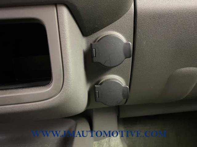 2016 Nissan Frontier SV, available for sale in Naugatuck, Connecticut | J&M Automotive Sls&Svc LLC. Naugatuck, Connecticut 2016 Nissan Frontier SV, available for sale in Naugatuck, Connecticut | J&M Automotive Sls&Svc LLC. Naugatuck, Connecticut