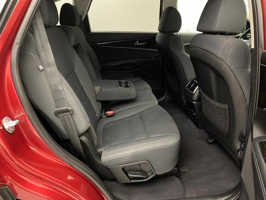 2019 Kia Sorento LX, available for sale in Naugatuck, Connecticut | J&M Automotive Sls&Svc LLC. Naugatuck, Connecticut 2019 Kia Sorento LX, available for sale in Naugatuck, Connecticut | J&M Automotive Sls&Svc LLC. Naugatuck, Connecticut