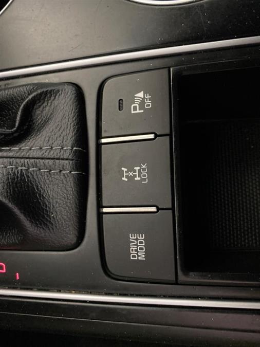 2019 Kia Sorento LX, available for sale in Naugatuck, Connecticut | J&M Automotive Sls&Svc LLC. Naugatuck, Connecticut 2019 Kia Sorento LX, available for sale in Naugatuck, Connecticut | J&M Automotive Sls&Svc LLC. Naugatuck, Connecticut