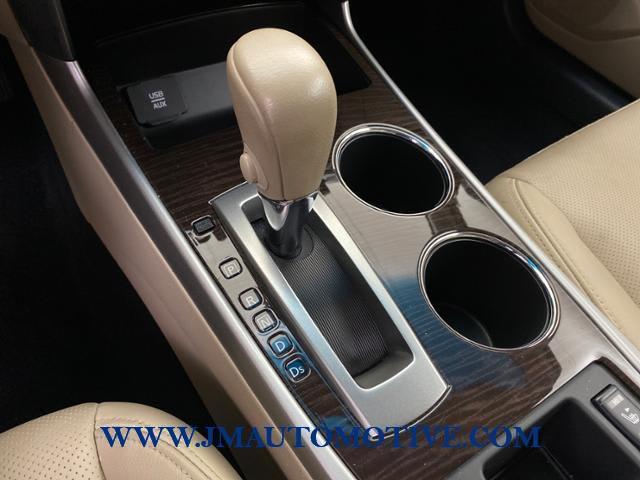 2015 Nissan Altima 2.5 SL, available for sale in Naugatuck, Connecticut | J&M Automotive Sls&Svc LLC. Naugatuck, Connecticut 2015 Nissan Altima 2.5 SL, available for sale in Naugatuck, Connecticut | J&M Automotive Sls&Svc LLC. Naugatuck, Connecticut