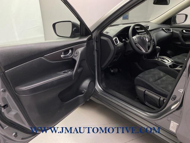 2016 Nissan Rogue S, available for sale in Naugatuck, Connecticut | J&M Automotive Sls&Svc LLC. Naugatuck, Connecticut 2016 Nissan Rogue S, available for sale in Naugatuck, Connecticut | J&M Automotive Sls&Svc LLC. Naugatuck, Connecticut