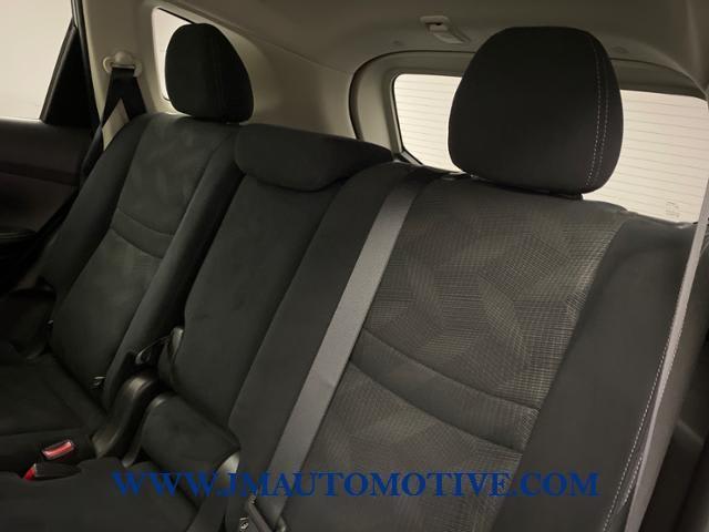 2016 Nissan Rogue S, available for sale in Naugatuck, Connecticut | J&M Automotive Sls&Svc LLC. Naugatuck, Connecticut 2016 Nissan Rogue S, available for sale in Naugatuck, Connecticut | J&M Automotive Sls&Svc LLC. Naugatuck, Connecticut