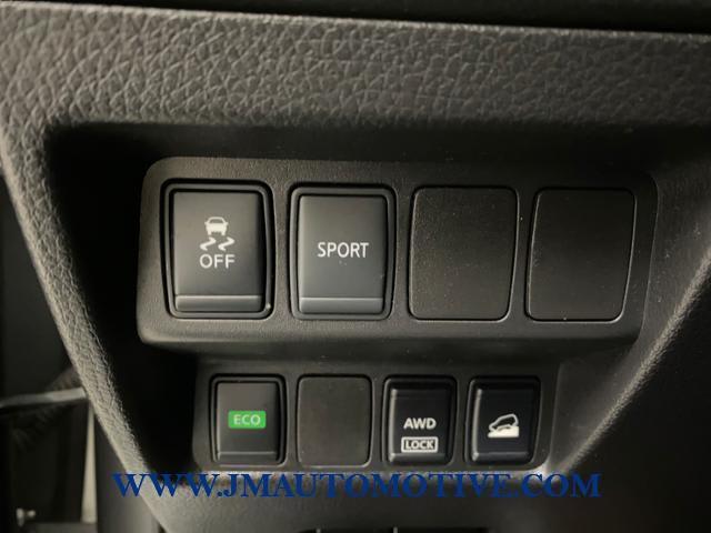 2016 Nissan Rogue S, available for sale in Naugatuck, Connecticut | J&M Automotive Sls&Svc LLC. Naugatuck, Connecticut 2016 Nissan Rogue S, available for sale in Naugatuck, Connecticut | J&M Automotive Sls&Svc LLC. Naugatuck, Connecticut
