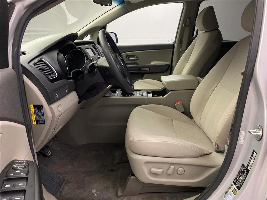2017 Kia Sedona LX, available for sale in Naugatuck, Connecticut | J&M Automotive Sls&Svc LLC. Naugatuck, Connecticut 2017 Kia Sedona LX, available for sale in Naugatuck, Connecticut | J&M Automotive Sls&Svc LLC. Naugatuck, Connecticut