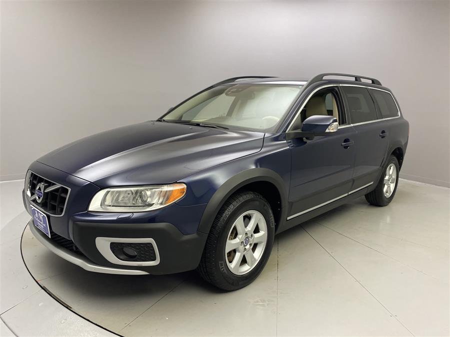 2013 Volvo Xc70 3.2L, available for sale in Naugatuck, Connecticut | J&M Automotive Sls&Svc LLC. Naugatuck, Connecticut 2013 Volvo Xc70 3.2L, available for sale in Naugatuck, Connecticut | J&M Automotive Sls&Svc LLC. Naugatuck, Connecticut