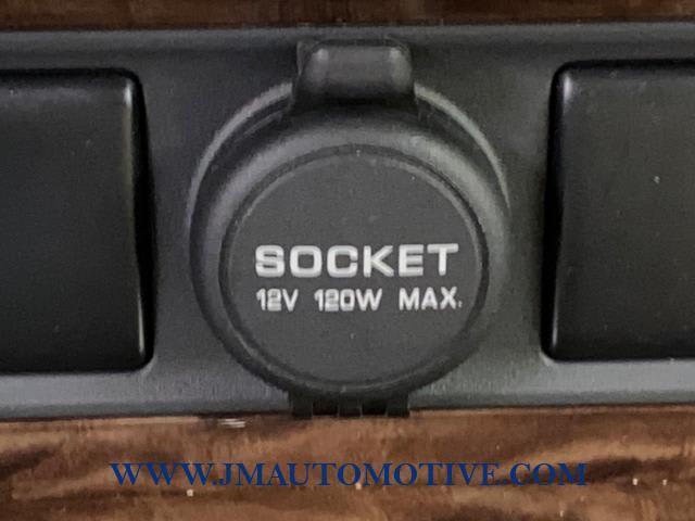 2017 Nissan Armada SL, available for sale in Naugatuck, Connecticut | J&M Automotive Sls&Svc LLC. Naugatuck, Connecticut 2017 Nissan Armada SL, available for sale in Naugatuck, Connecticut | J&M Automotive Sls&Svc LLC. Naugatuck, Connecticut