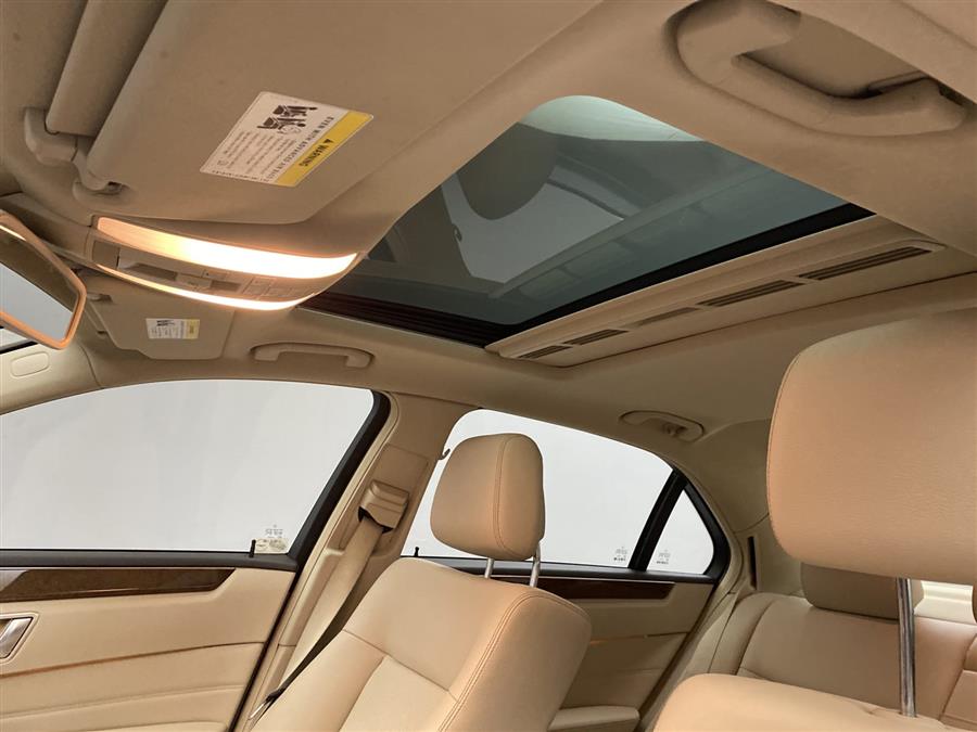2014 Mercedes-benz E-class E 350 Sport, available for sale in Naugatuck, Connecticut | J&M Automotive Sls&Svc LLC. Naugatuck, Connecticut 2014 Mercedes-benz E-class E 350 Sport, available for sale in Naugatuck, Connecticut | J&M Automotive Sls&Svc LLC. Naugatuck, Connecticut