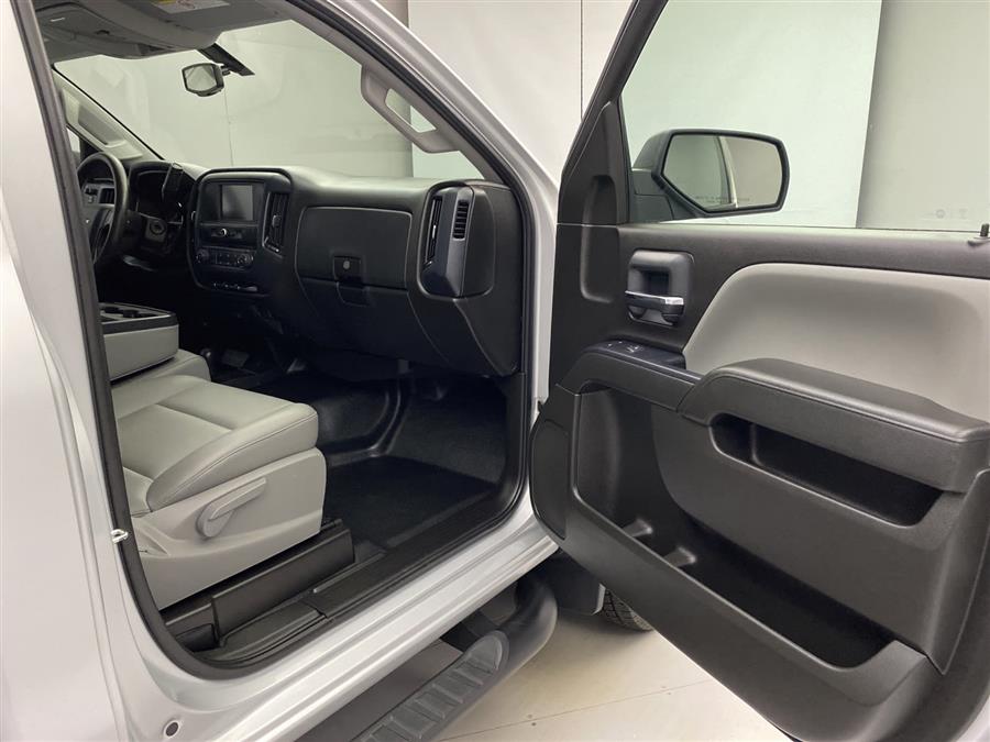 2018 Chevrolet Silverado 2500hd Work Truck, available for sale in Naugatuck, Connecticut | J&M Automotive Sls&Svc LLC. Naugatuck, Connecticut 2018 Chevrolet Silverado 2500hd Work Truck, available for sale in Naugatuck, Connecticut | J&M Automotive Sls&Svc LLC. Naugatuck, Connecticut