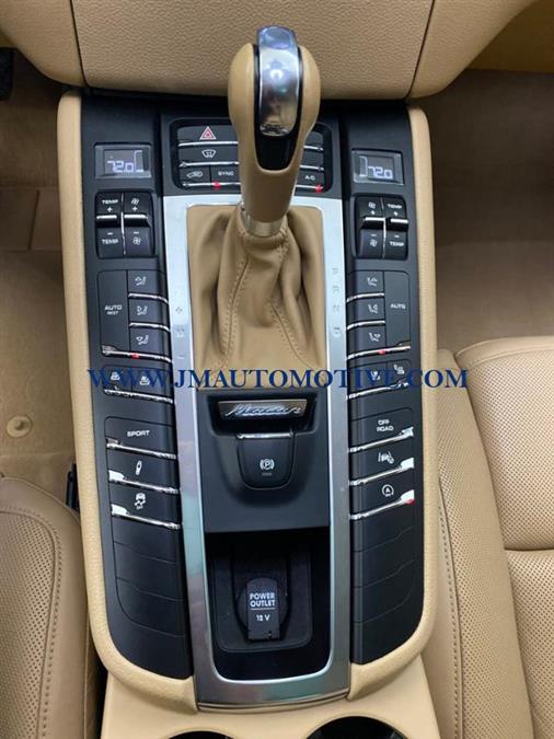 2015 Porsche Macan S, available for sale in Naugatuck, Connecticut | J&M Automotive Sls&Svc LLC. Naugatuck, Connecticut 2015 Porsche Macan S, available for sale in Naugatuck, Connecticut | J&M Automotive Sls&Svc LLC. Naugatuck, Connecticut