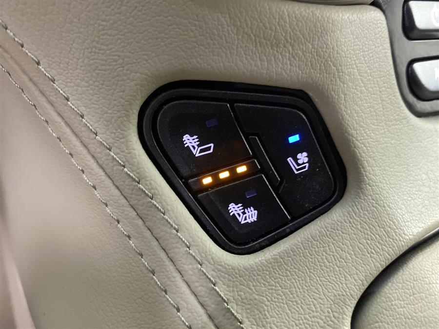 2019 GMC Yukon Denali, available for sale in Naugatuck, Connecticut | J&M Automotive Sls&Svc LLC. Naugatuck, Connecticut 2019 GMC Yukon Denali, available for sale in Naugatuck, Connecticut | J&M Automotive Sls&Svc LLC. Naugatuck, Connecticut