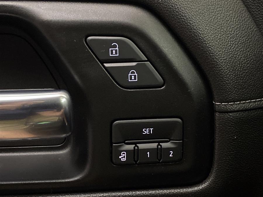 2019 GMC Sierra 1500 Denali, available for sale in Naugatuck, Connecticut | J&M Automotive Sls&Svc LLC. Naugatuck, Connecticut 2019 GMC Sierra 1500 Denali, available for sale in Naugatuck, Connecticut | J&M Automotive Sls&Svc LLC. Naugatuck, Connecticut