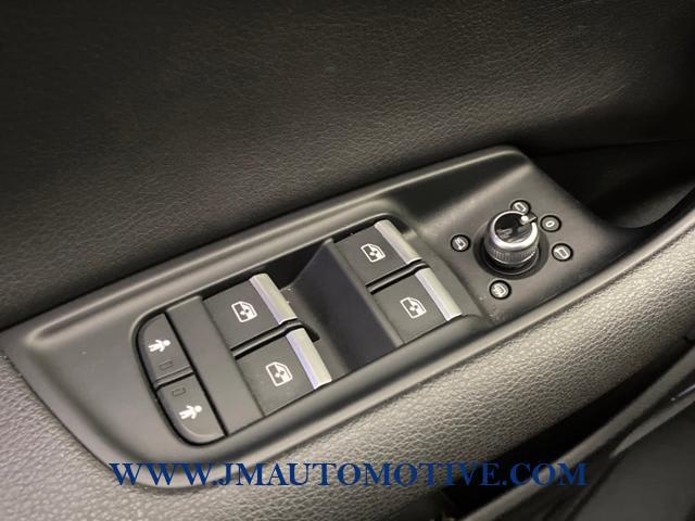 2017 Audi Q7 Premium Plus, available for sale in Naugatuck, Connecticut | J&M Automotive Sls&Svc LLC. Naugatuck, Connecticut 2017 Audi Q7 Premium Plus, available for sale in Naugatuck, Connecticut | J&M Automotive Sls&Svc LLC. Naugatuck, Connecticut