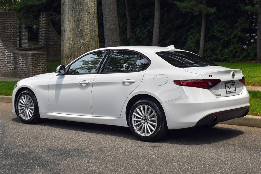 2022 Alfa Romeo Giulia Sprint AWD 4dr Sedan, available for sale in Great Neck, New York | Camy Cars. Great Neck, New York 2022 Alfa Romeo Giulia Sprint AWD 4dr Sedan, available for sale in Great Neck, New York | Camy Cars. Great Neck, New York