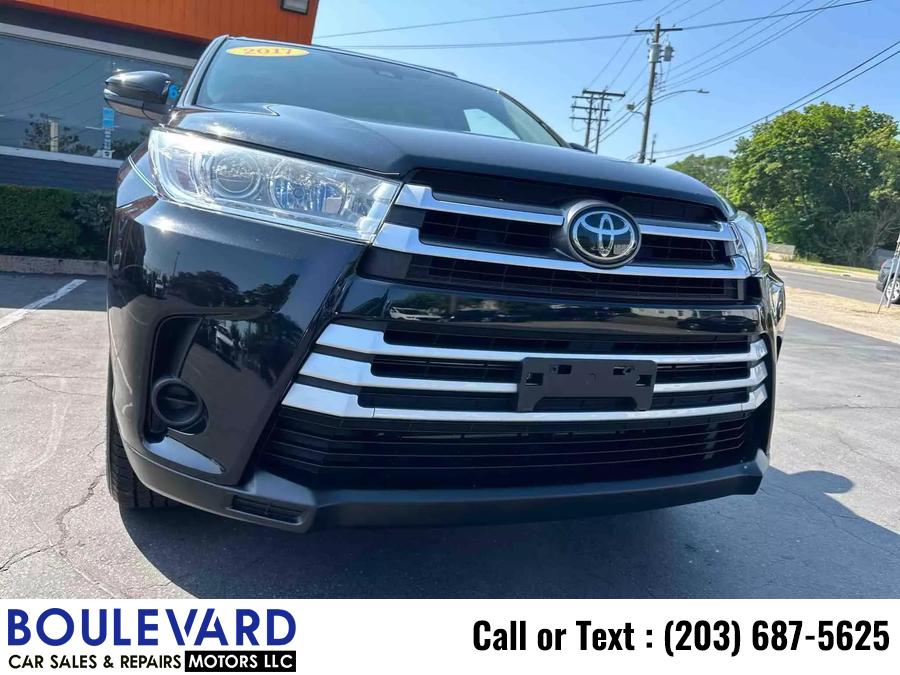 2017 Toyota Highlander LE Sport Utility 4D, available for sale in New Haven, Connecticut | Boulevard Motors LLC. New Haven, Connecticut 2017 Toyota Highlander LE Sport Utility 4D, available for sale in New Haven, Connecticut | Boulevard Motors LLC. New Haven, Connecticut