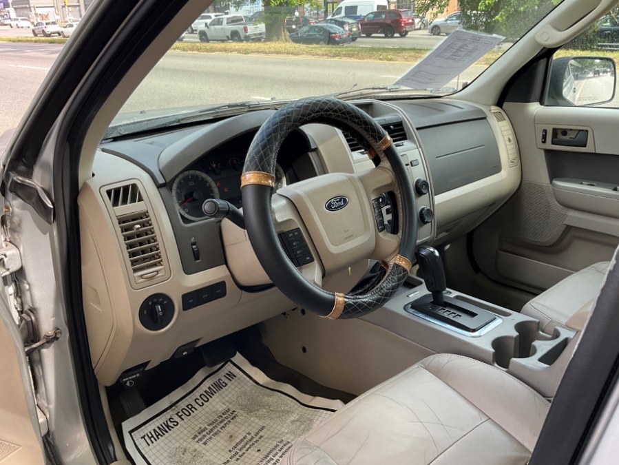 2009 Ford Escape 4WD 4dr V6 Auto XLT, available for sale in Elmont, New York | Sunrise of Elmont. Elmont, New York 2009 Ford Escape 4WD 4dr V6 Auto XLT, available for sale in Elmont, New York | Sunrise of Elmont. Elmont, New York