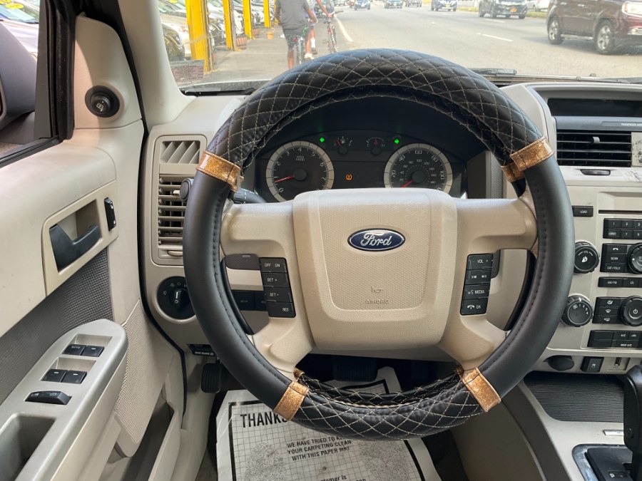 2009 Ford Escape 4WD 4dr V6 Auto XLT, available for sale in Elmont, New York | Sunrise of Elmont. Elmont, New York 2009 Ford Escape 4WD 4dr V6 Auto XLT, available for sale in Elmont, New York | Sunrise of Elmont. Elmont, New York