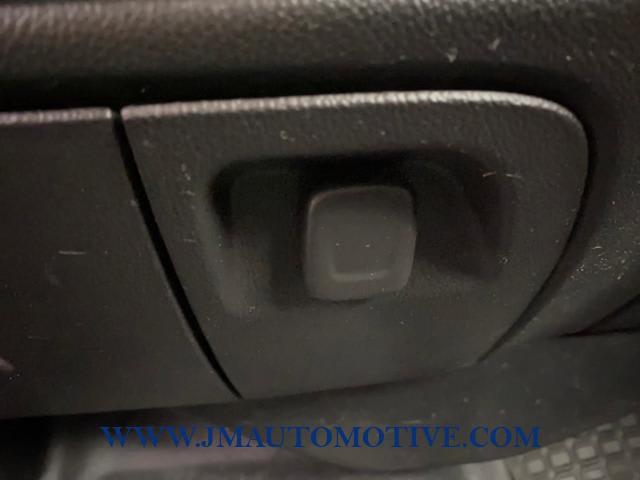 2014 Chevrolet Silverado 1500 Work Truck, available for sale in Naugatuck, Connecticut | J&M Automotive Sls&Svc LLC. Naugatuck, Connecticut 2014 Chevrolet Silverado 1500 Work Truck, available for sale in Naugatuck, Connecticut | J&M Automotive Sls&Svc LLC. Naugatuck, Connecticut