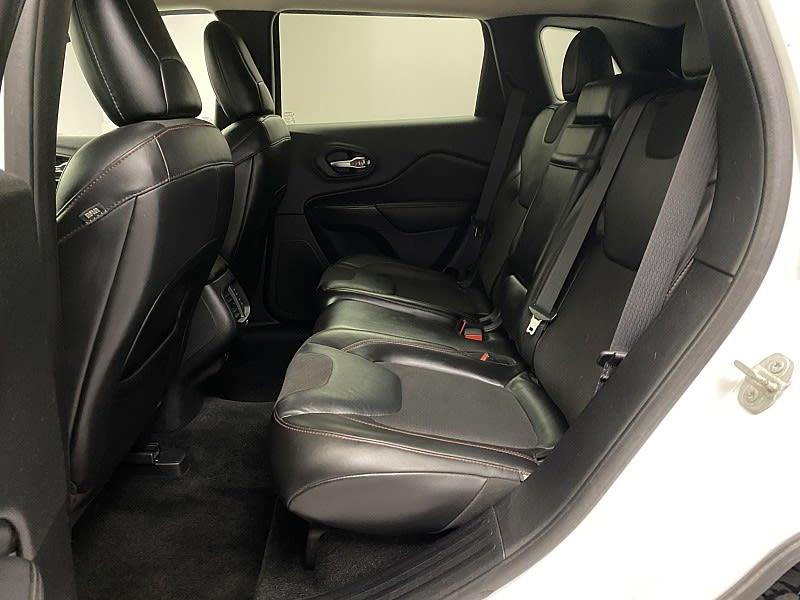 2016 Jeep Cherokee Trailhawk, available for sale in Naugatuck, Connecticut | J&M Automotive Sls&Svc LLC. Naugatuck, Connecticut 2016 Jeep Cherokee Trailhawk, available for sale in Naugatuck, Connecticut | J&M Automotive Sls&Svc LLC. Naugatuck, Connecticut
