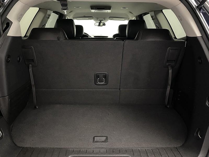2016 Chevrolet Traverse LT, available for sale in Naugatuck, Connecticut | J&M Automotive Sls&Svc LLC. Naugatuck, Connecticut 2016 Chevrolet Traverse LT, available for sale in Naugatuck, Connecticut | J&M Automotive Sls&Svc LLC. Naugatuck, Connecticut