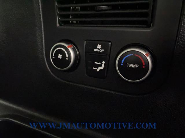 2017 Hyundai Santa Fe SE, available for sale in Naugatuck, Connecticut | J&M Automotive Sls&Svc LLC. Naugatuck, Connecticut 2017 Hyundai Santa Fe SE, available for sale in Naugatuck, Connecticut | J&M Automotive Sls&Svc LLC. Naugatuck, Connecticut