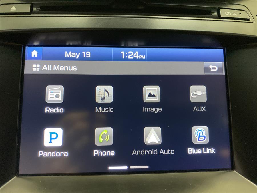 2017 Hyundai Santa Fe SE, available for sale in Naugatuck, Connecticut | J&M Automotive Sls&Svc LLC. Naugatuck, Connecticut 2017 Hyundai Santa Fe SE, available for sale in Naugatuck, Connecticut | J&M Automotive Sls&Svc LLC. Naugatuck, Connecticut