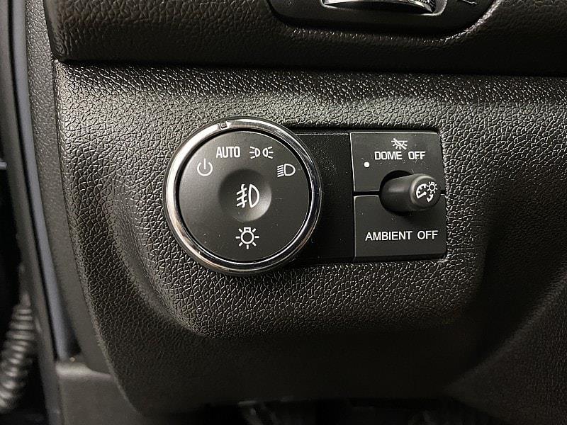 2015 Chevrolet Traverse LT, available for sale in Naugatuck, Connecticut | J&M Automotive Sls&Svc LLC. Naugatuck, Connecticut 2015 Chevrolet Traverse LT, available for sale in Naugatuck, Connecticut | J&M Automotive Sls&Svc LLC. Naugatuck, Connecticut