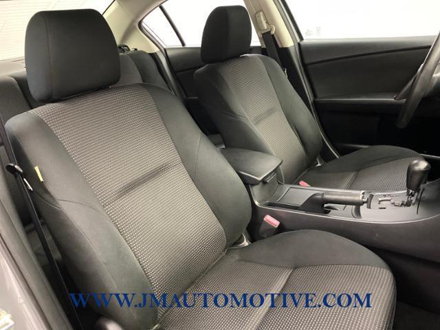 2013 Mazda Mazda3 i SV, available for sale in Naugatuck, Connecticut | J&M Automotive Sls&Svc LLC. Naugatuck, Connecticut 2013 Mazda Mazda3 i SV, available for sale in Naugatuck, Connecticut | J&M Automotive Sls&Svc LLC. Naugatuck, Connecticut
