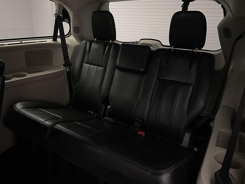 2016 Chrysler Town & Country Touring-L Anniversary Edition, available for sale in Naugatuck, Connecticut | J&M Automotive Sls&Svc LLC. Naugatuck, Connecticut 2016 Chrysler Town & Country Touring-L Anniversary Edition, available for sale in Naugatuck, Connecticut | J&M Automotive Sls&Svc LLC. Naugatuck, Connecticut