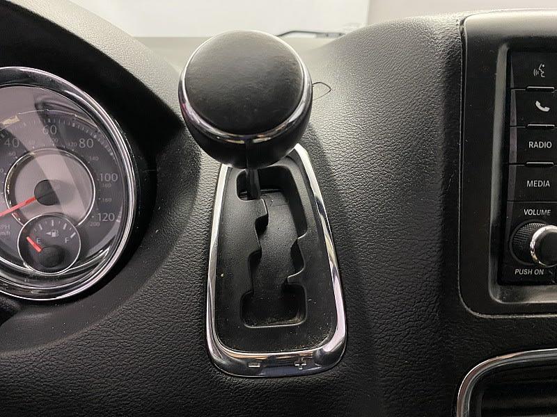 2016 Chrysler Town & Country Touring-L Anniversary Edition, available for sale in Naugatuck, Connecticut | J&M Automotive Sls&Svc LLC. Naugatuck, Connecticut 2016 Chrysler Town & Country Touring-L Anniversary Edition, available for sale in Naugatuck, Connecticut | J&M Automotive Sls&Svc LLC. Naugatuck, Connecticut