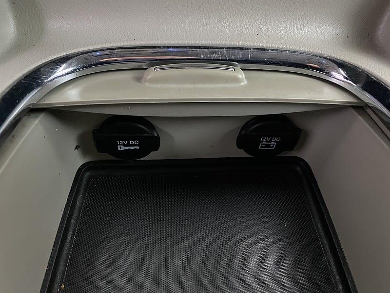 2016 Chrysler Town & Country Touring-L Anniversary Edition, available for sale in Naugatuck, Connecticut | J&M Automotive Sls&Svc LLC. Naugatuck, Connecticut 2016 Chrysler Town & Country Touring-L Anniversary Edition, available for sale in Naugatuck, Connecticut | J&M Automotive Sls&Svc LLC. Naugatuck, Connecticut