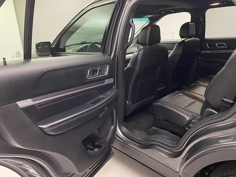 2016 Ford Explorer Sport, available for sale in Naugatuck, Connecticut | J&M Automotive Sls&Svc LLC. Naugatuck, Connecticut 2016 Ford Explorer Sport, available for sale in Naugatuck, Connecticut | J&M Automotive Sls&Svc LLC. Naugatuck, Connecticut
